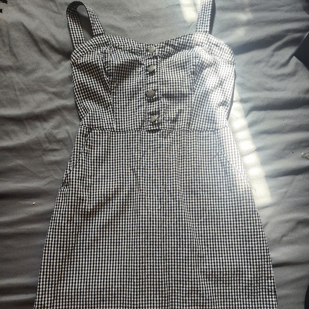 Hollister gingham mini dress. Size Medium